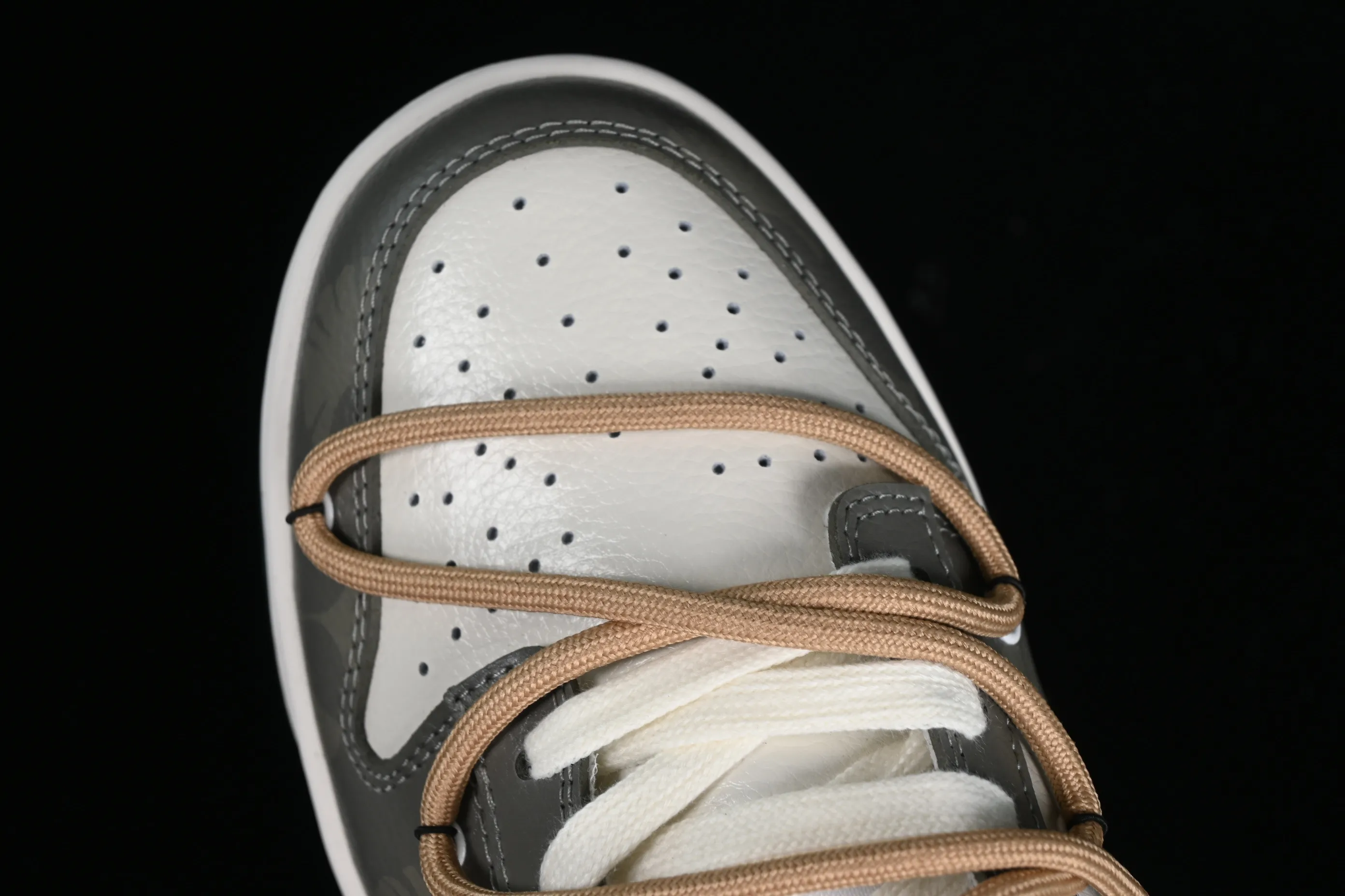 All Categories Nk SB Dunk Series Nk SB Dunk Low Low-top sneakers Nk Dunk Low Panda Prank Jungle Crossing-Lvye Fuyuan Rice brown green SB strap low-top casual sneakers FD0350-133